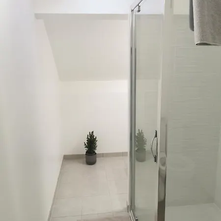 Viry Chatillon : Superbe F2 En Residence. L6 * ヴィリー・シャティヨン